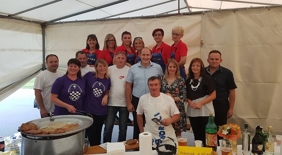 21433090_1617475544981940_7386873598210380324_n