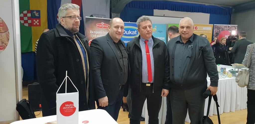 52011437_2286689091393912_2849469758741413888_o