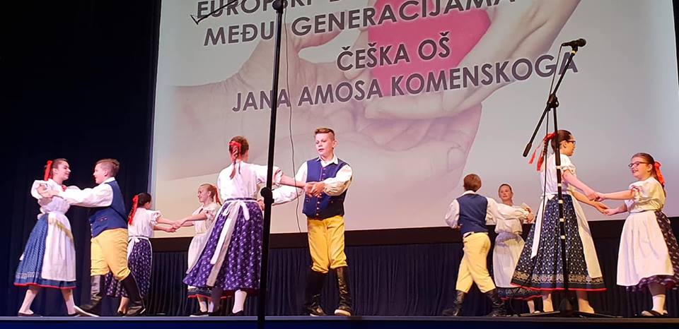 58649510_2405970476132439_5497256988658106368_n