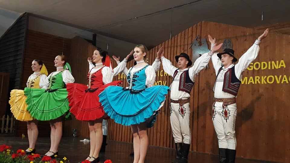 59002621_2402784413117712_7555946719003803648_n