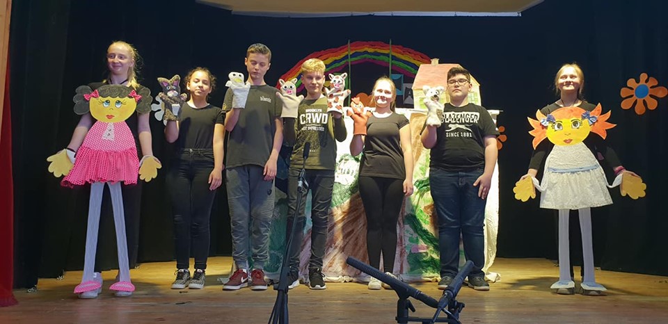 59837398_2424035547659265_380939637532655616_n