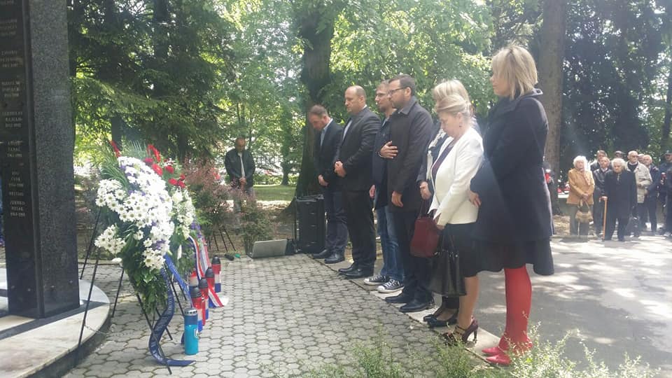 60024379_2417965091599644_7076502942840258560_n