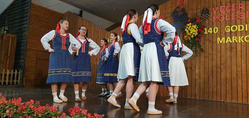 71218187_2647272945335523_1871483573475737600_o