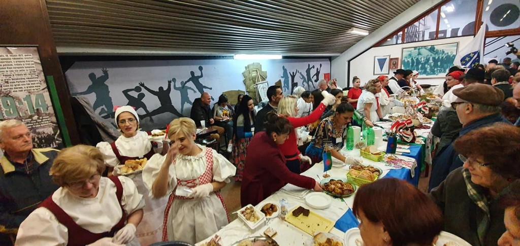 79083207_2812947965434686_1040621037668007936_o