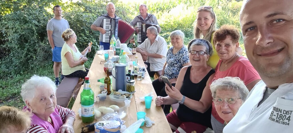 118472198_3480342542028555_4091728980342322654_o