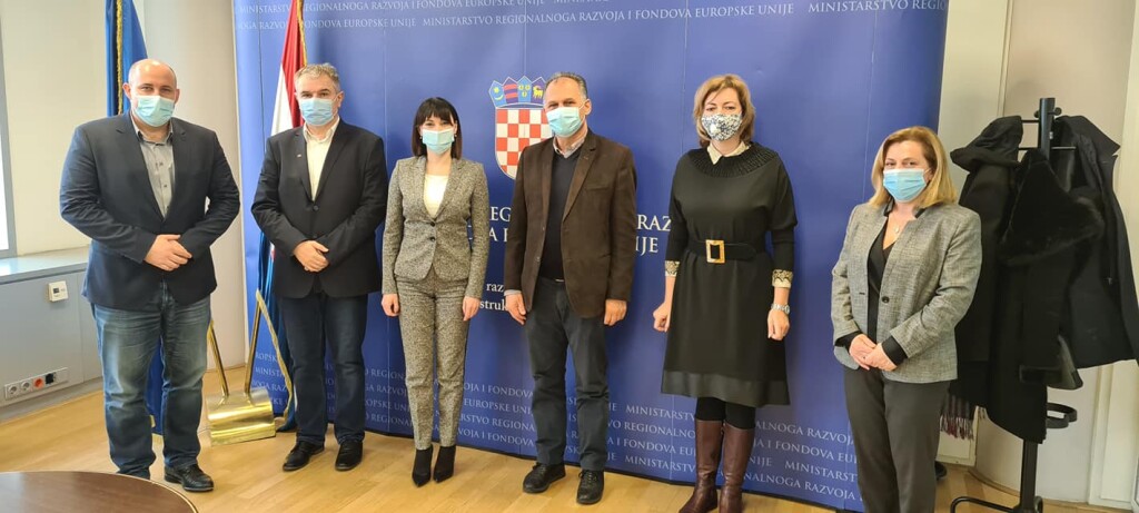 144563699_3924153487647456_5273830830121386125_o