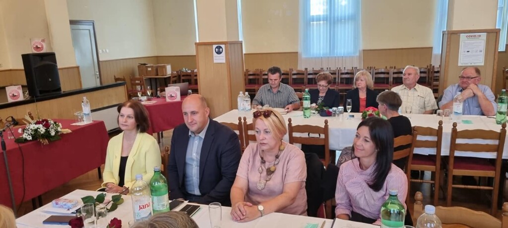 241729256_4585088404887291_8752602848507956068_n