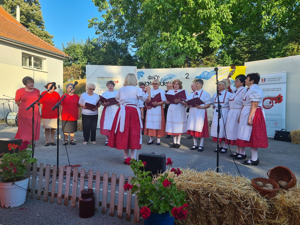 286817662_5454679954594794_7534169783720356965_n