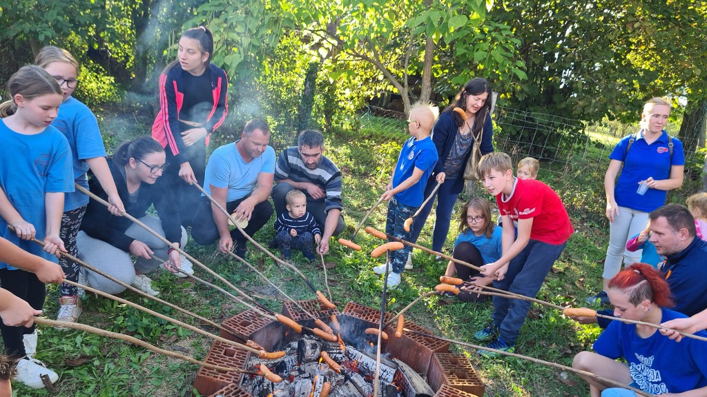 305100963_5728281367234650_6526124304580582632_n