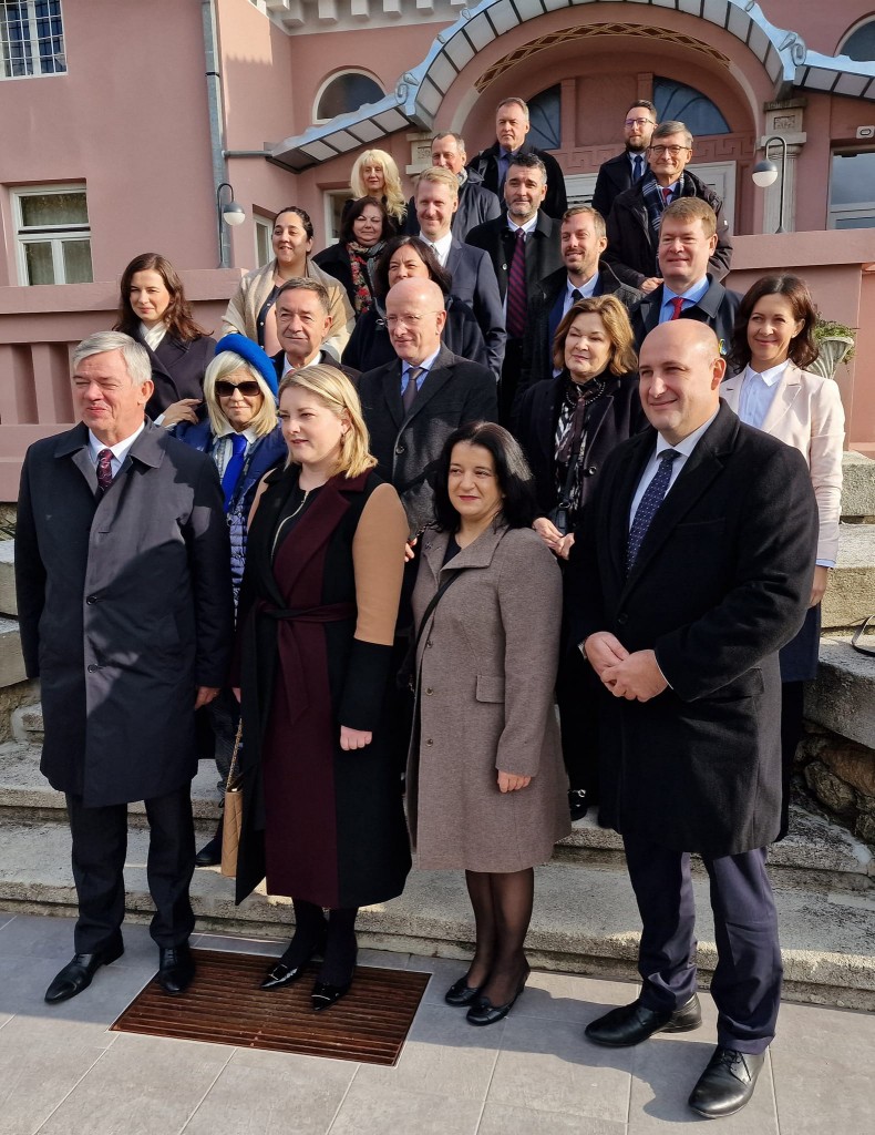 317588695_5937179789678139_4483527796967234024_n