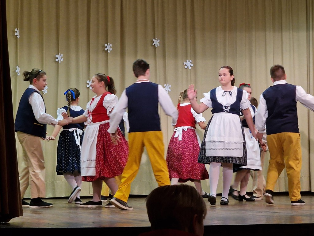 318177802_5952019421527509_3243970161082811170_n