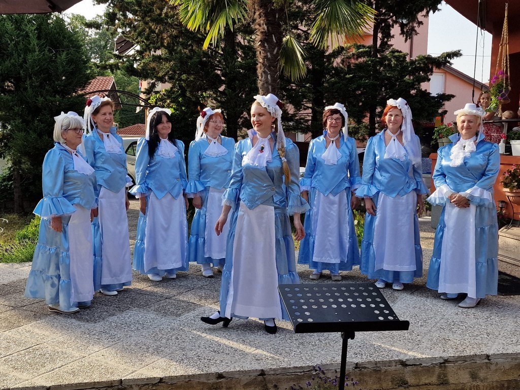 355312300_6600130623383049_9125757400035028567_n