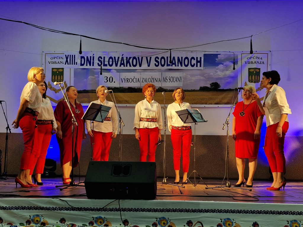 385782980_6951335274929247_729973615983393777_n