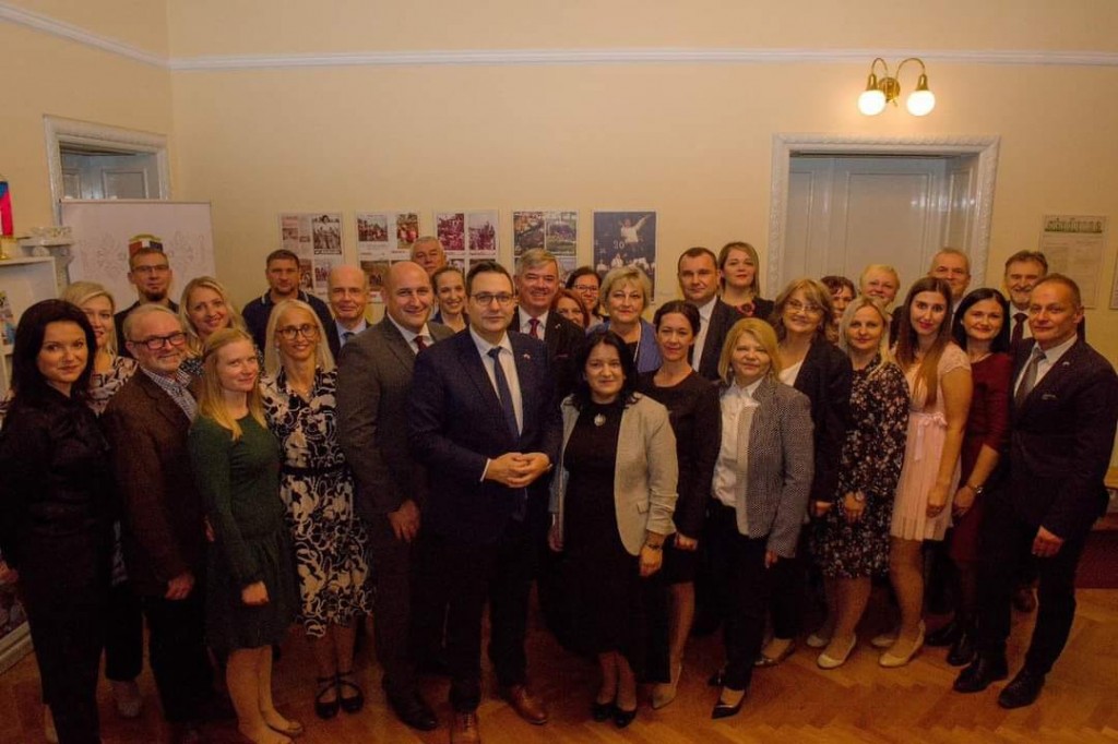 393756772_7020832811312826_2272304312008236152_n