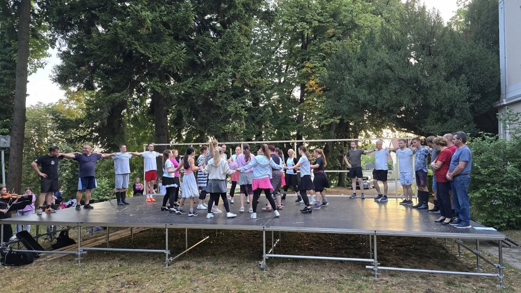 517981241_24303182552651250_5606643437454445683_n