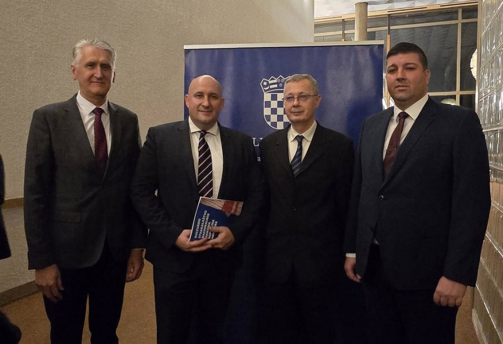 593765574_25567109456258547_3082426181236098635_n