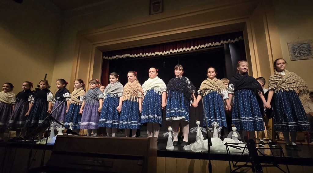 605202401_25752845037684987_2440909020144047171_n