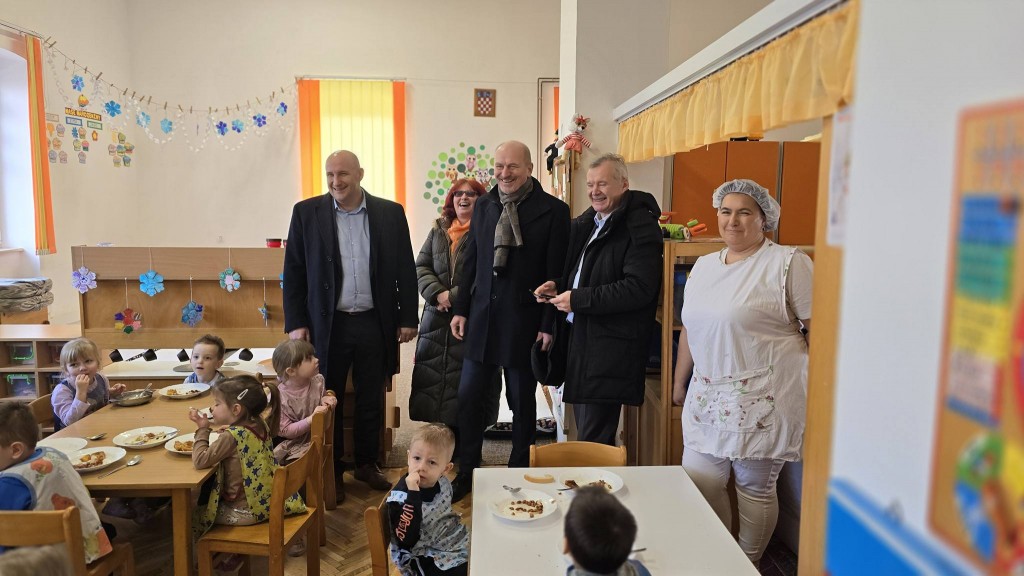 621611926_26010283361941152_1315782838547154731_n