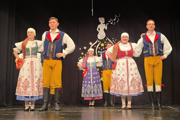 Besední večírek zpěvů a tanců České besedy Daruvar 